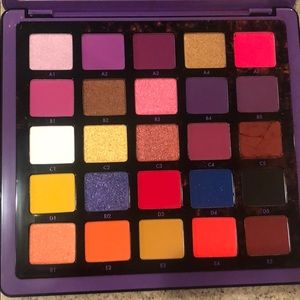 Anastasia Beverly Hills Norvina Vol 1 palette